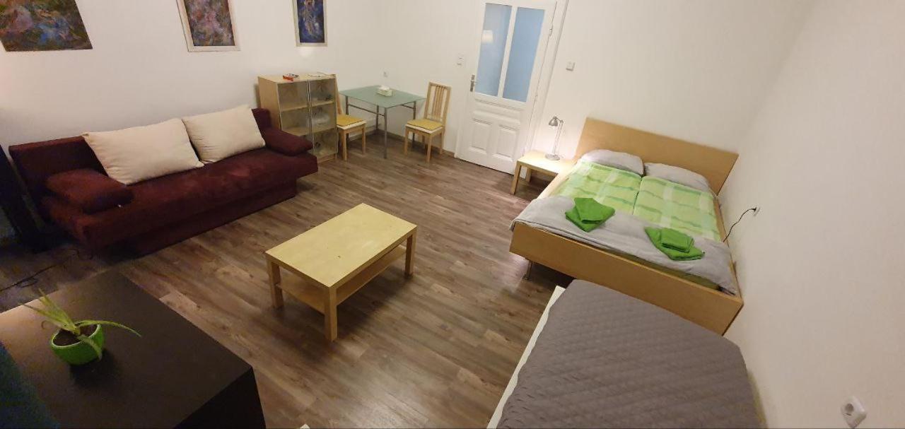 Appartement Belvedere Wien Luaran gambar
